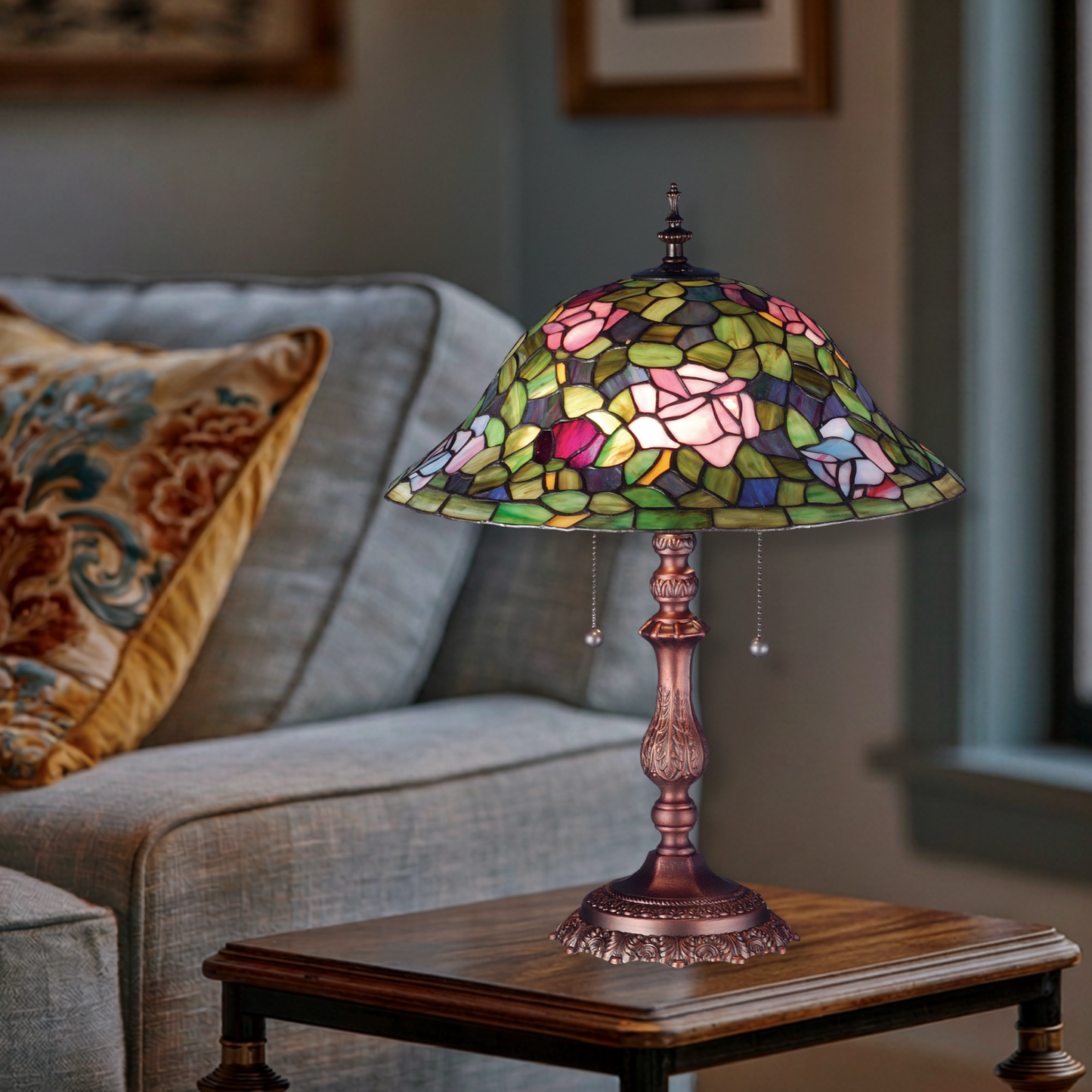 22-inch tiffany stained glass table lamp Rosebush in end table living room