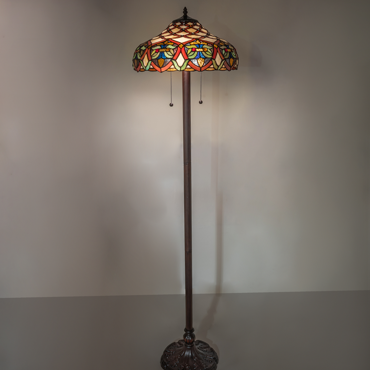 61-inch Tiffany Stained Glass Floor Lamp Franco by Meyda Lighting